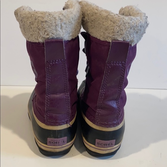 Sorel purple youth Caribou boots - Picture 3 of 5